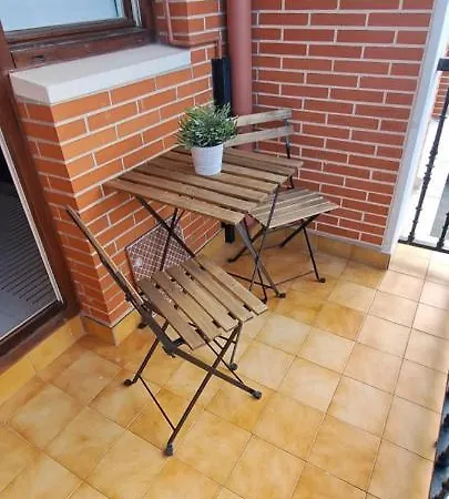 Con Suite, Zona De Trabajo Y Yoga Wifi Y Garaje * Castro-Urdiales