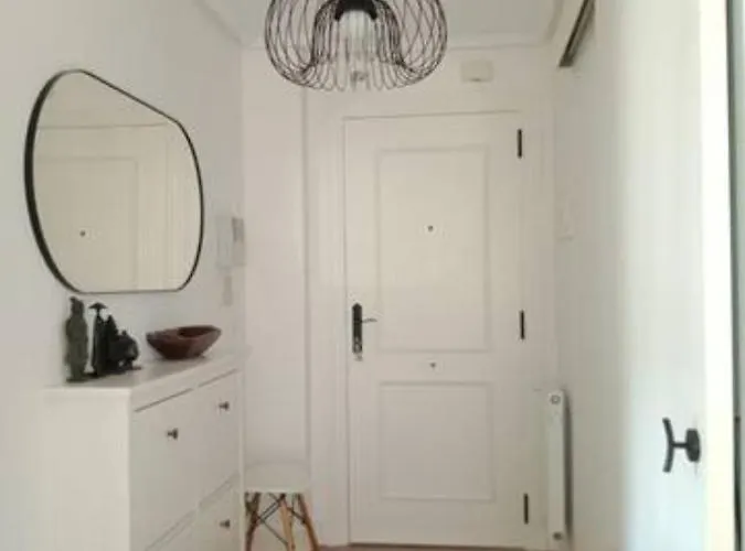 Con Suite, Zona De Trabajo Y Yoga Wifi Y Garaje Apartamento Castro Urdiales