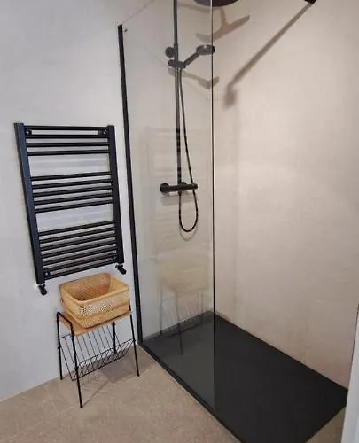 Con Suite, Zona De Trabajo Y Yoga Wifi Y Garaje Apartamento *