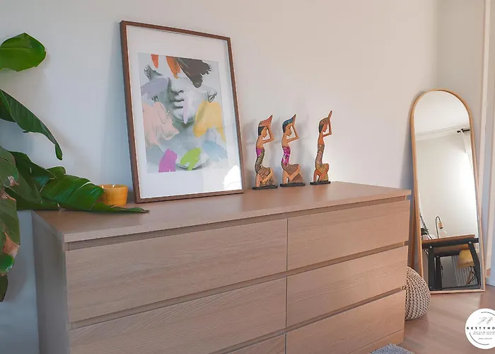 Con Suite, Zona De Trabajo Y Yoga Wifi Y Garaje * Castro Urdiales